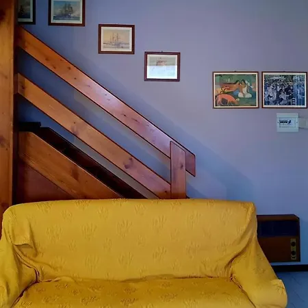 My Holiday - La Roggia Apartment Domaso